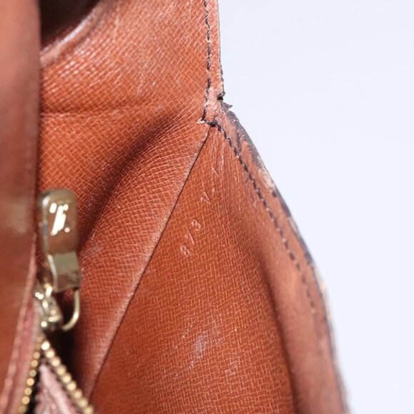 LOUIS VUITTON Monogram Saint Cloud GM Shoulder Bag - Picture 15 of 15